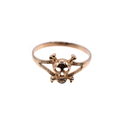 Skull And Crossbones Dress Ring In 9ct Yellow Gold